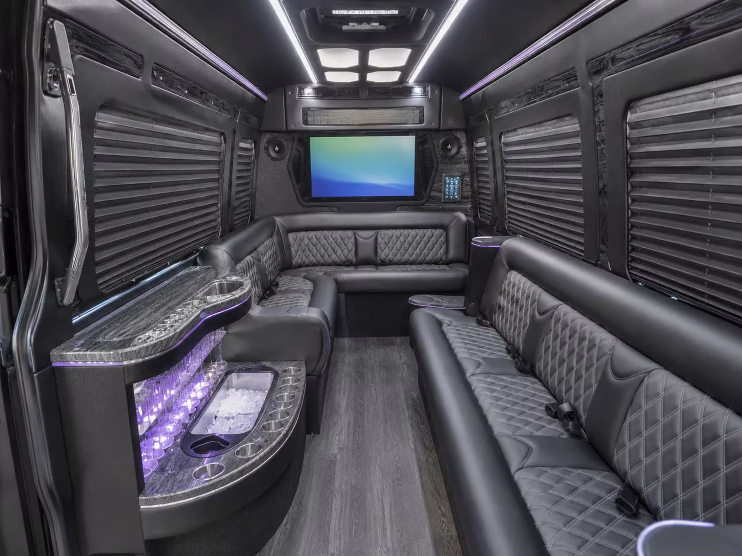 airport transfer shuttles for lake forest corporate teams