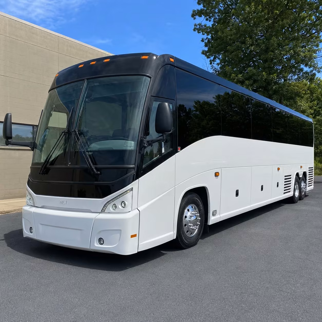 book government military transportation in lake forest or any city nearby