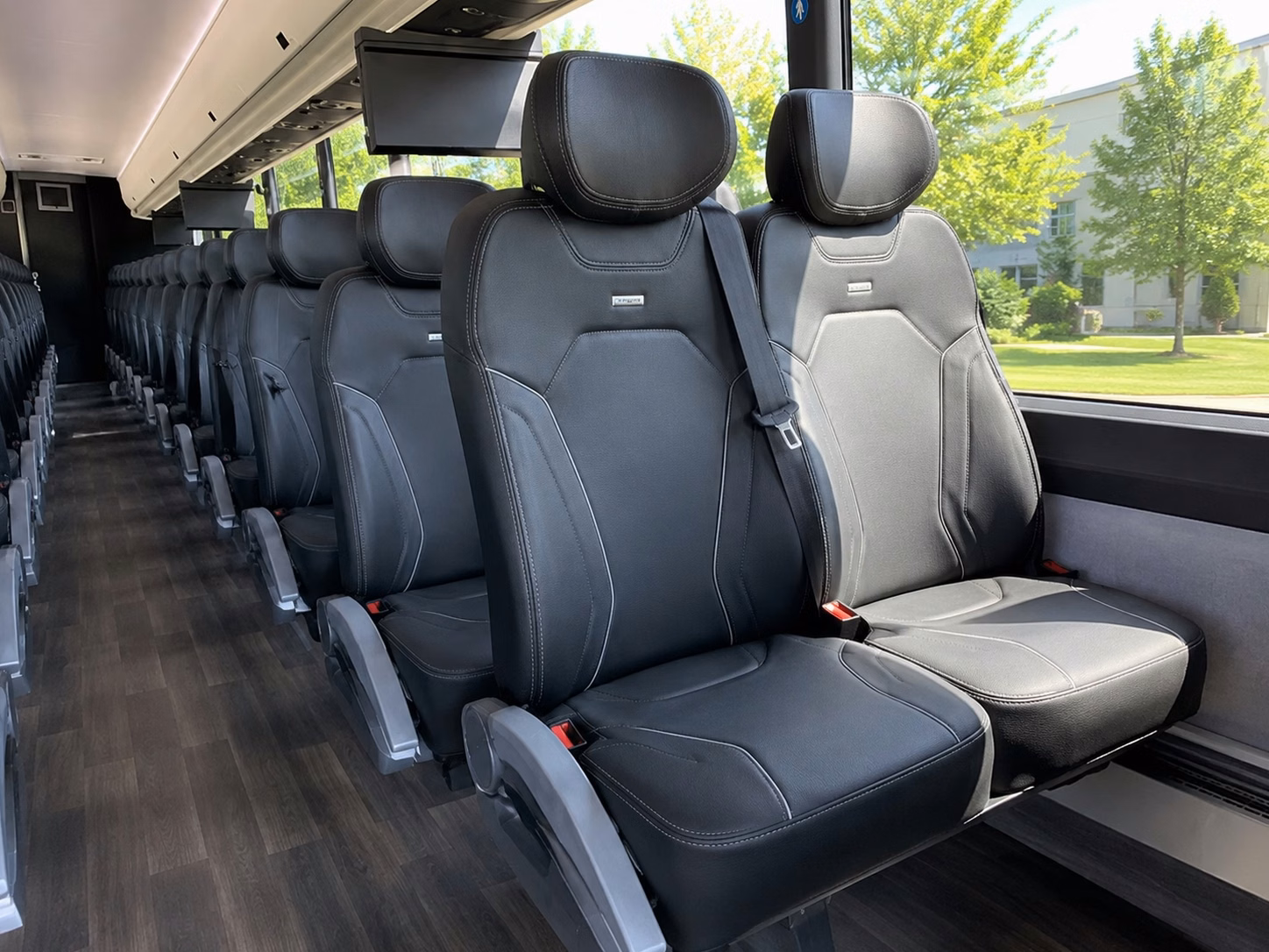 charter bus rentals for weddings at lake forest s most beautiful venues