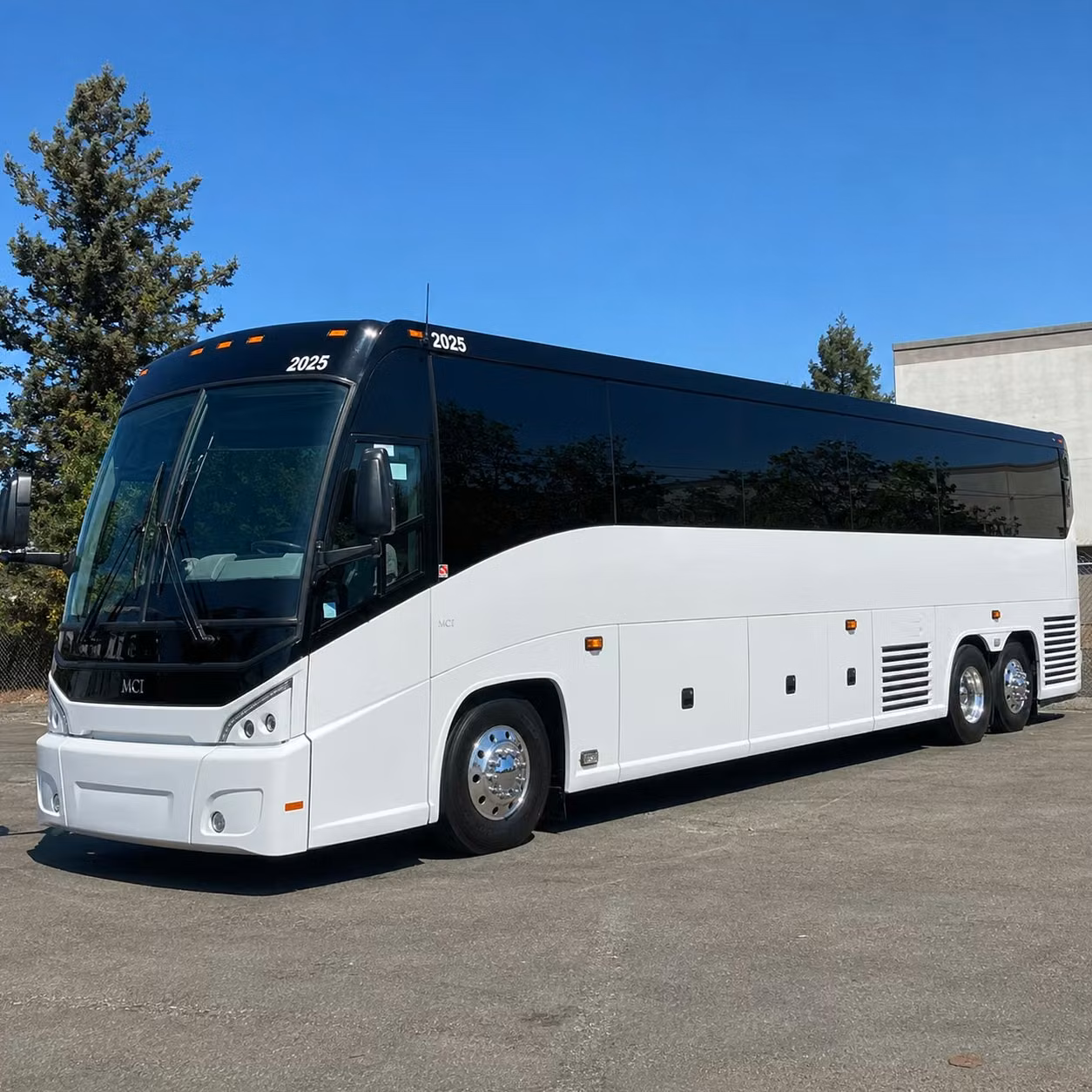 school group athletic team transportation for long distance trips in lake forest