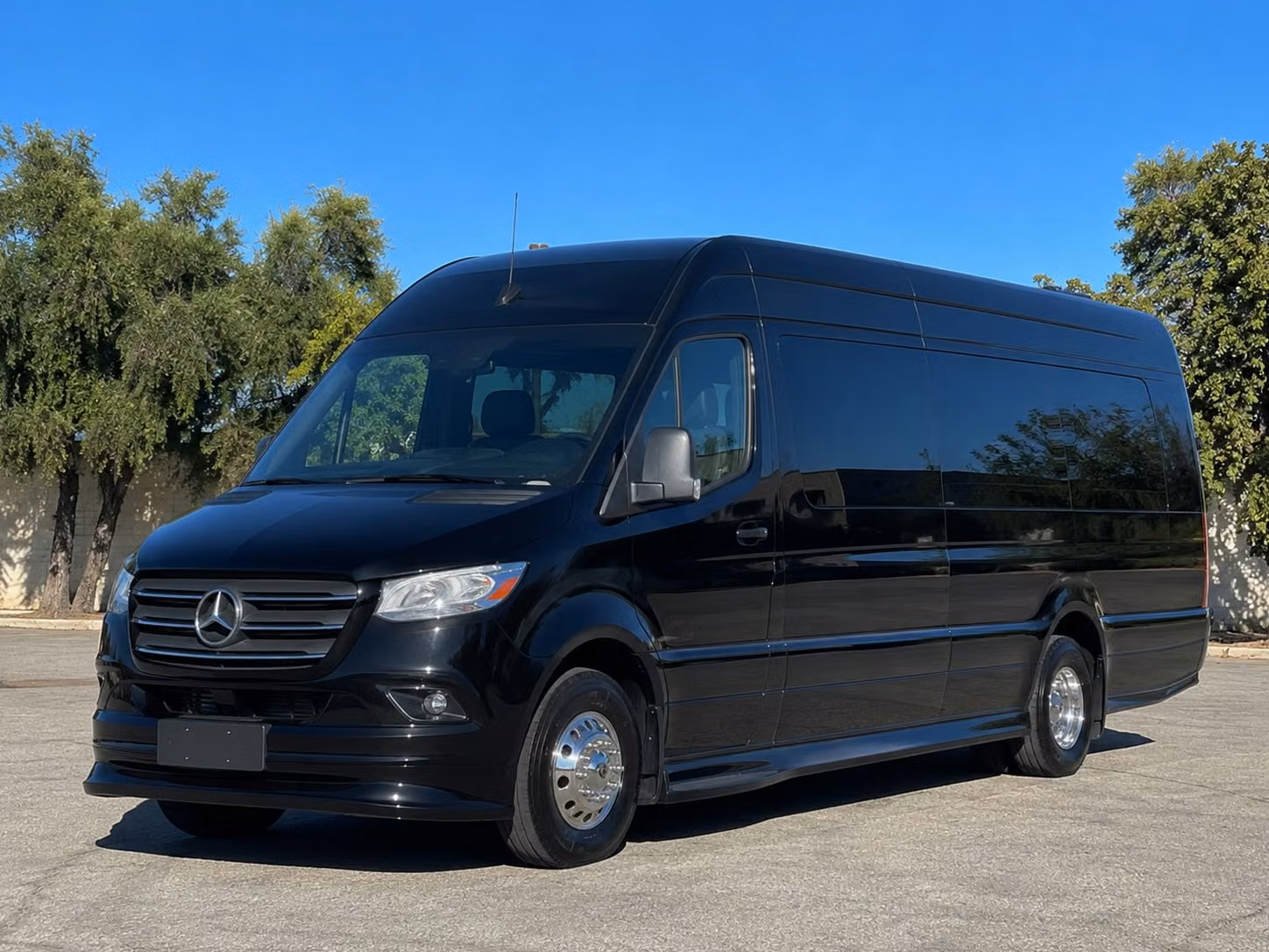 transportation serving lake forest and nearby cities